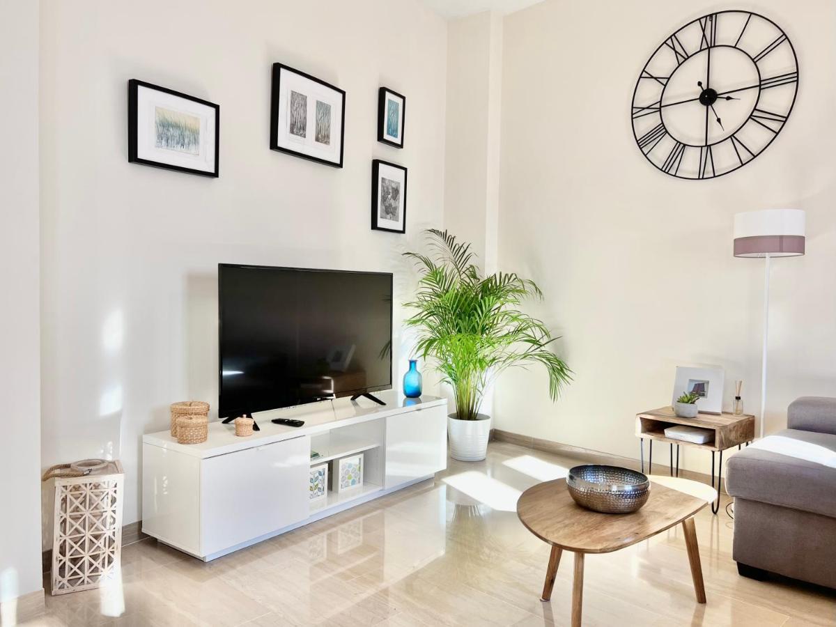 Teodosio Apartment Free Parking & Central Ac Sevilla Eksteriør billede