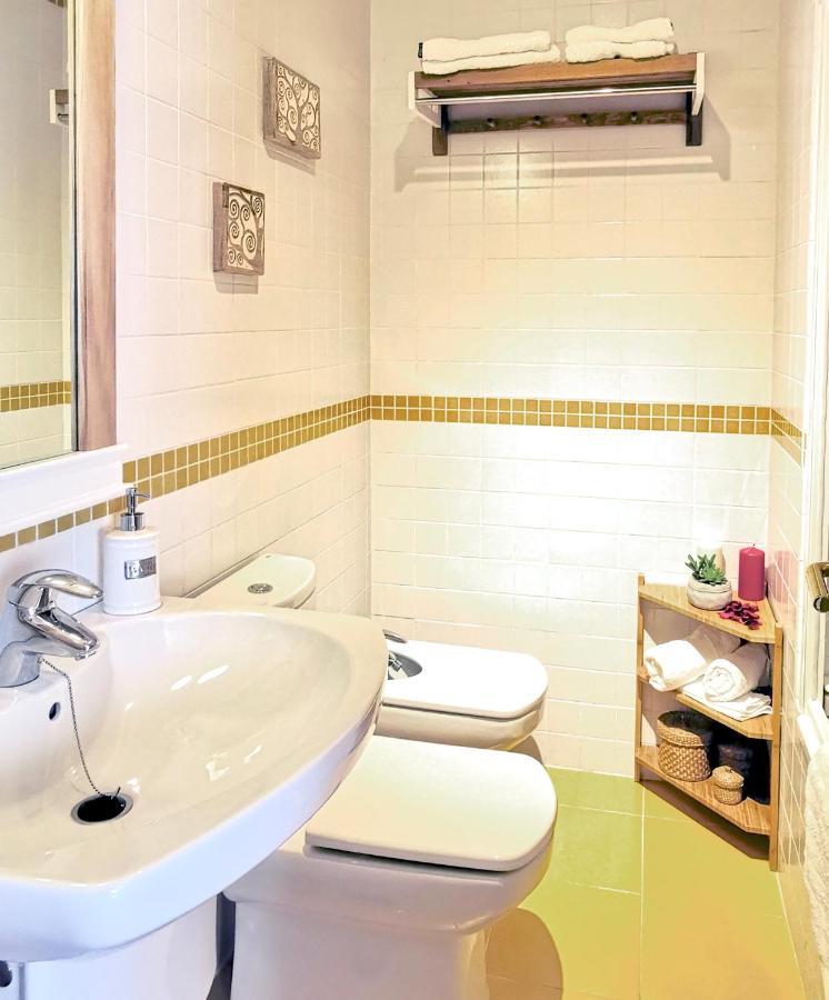 Teodosio Apartment Free Parking & Central Ac Sevilla Eksteriør billede
