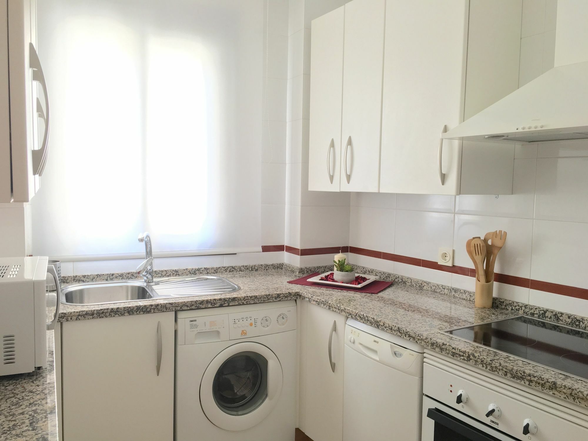 Teodosio Apartment Free Parking & Central Ac Sevilla Eksteriør billede
